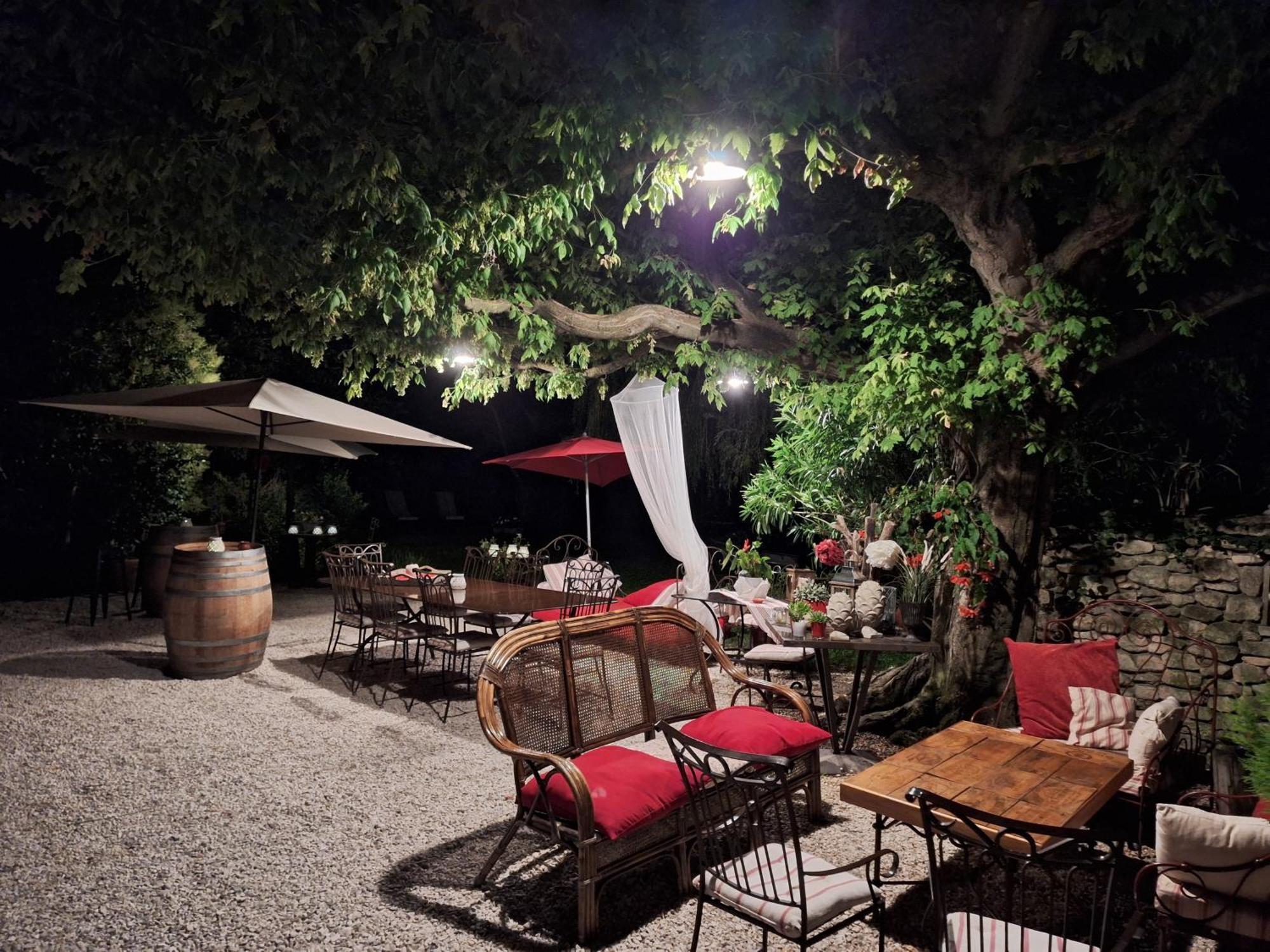 Cherche Midi Noves Exterior photo